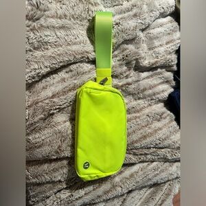 Lululemon 1L belt bag! NWOT!